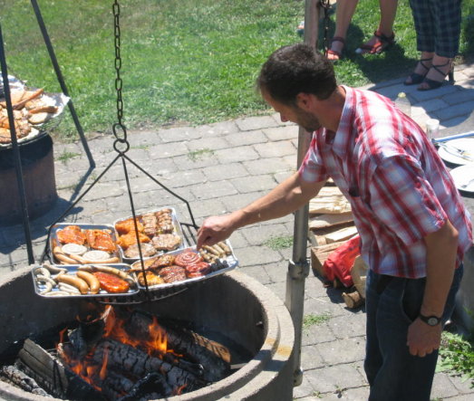 Bilder wurden nach dem LSG vom 16 Juli 2006 beim Grillen am Anker aufgenommen
